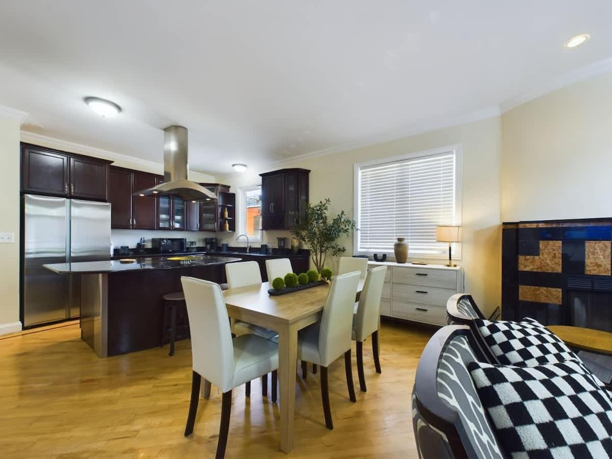 Luxe 4Br With Hot Tub & Game Room Chicago Exteriér fotografie