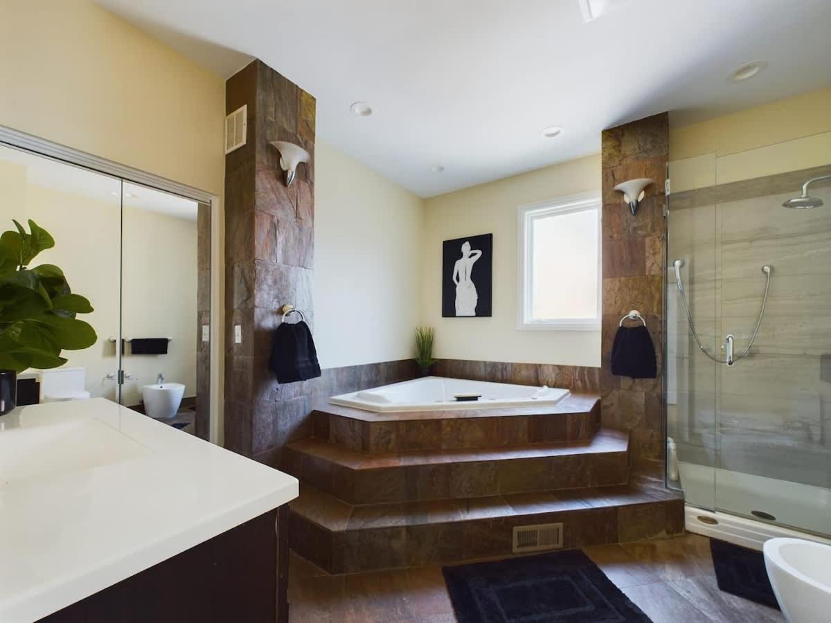 Luxe 4Br With Hot Tub & Game Room Chicago Exteriér fotografie